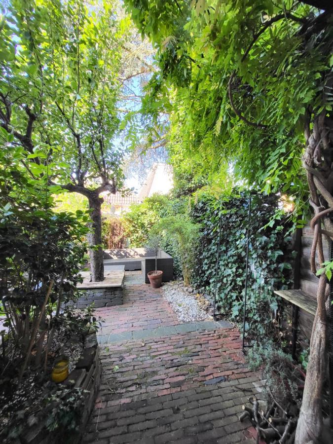 De Doorgang Bed & Breakfast Groningen Dış mekan fotoğraf
